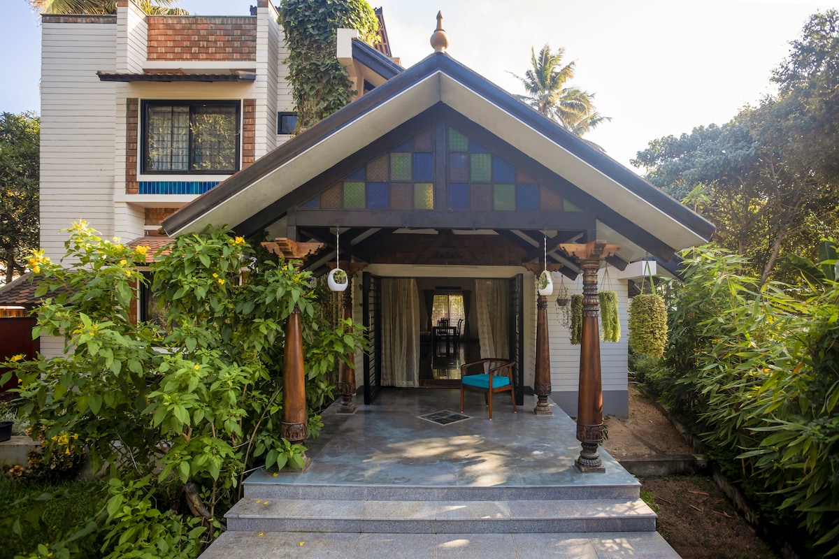 Property image 1 - Soumitra Vellayani by Halcyon Traveltech